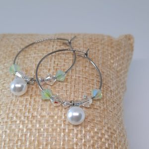 Créoles en acier inoxydable, Perles, blanc et vert pâle