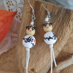 Boucles d’oreilles poupées japonaises