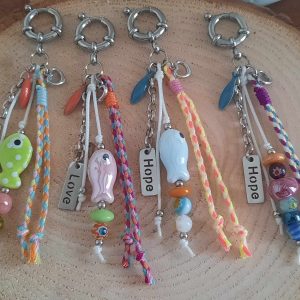 Gri-gris d&rsquo;été – Bijoux de sac colorés au choix