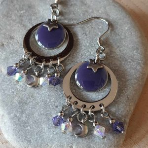 Boucles d’oreilles violettes en acier inoxydable et cristal autrichien