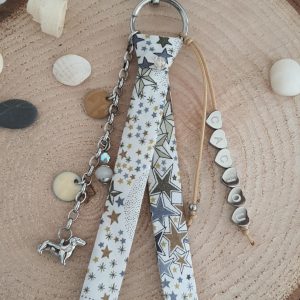 Bijou de sac à personnaliser, nom de l&rsquo;animal et Liberty