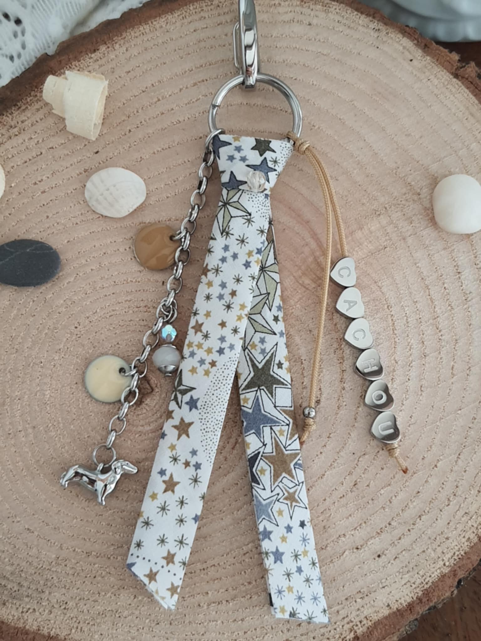 Bijou de sac à personnaliser, nom de l'animal et Liberty